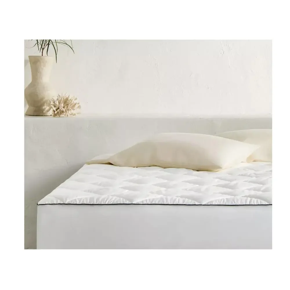Premium Cooling Mattress Pad - Casaluna full white new